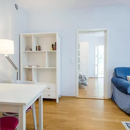 公寓 Marry Rentyear Apartments *