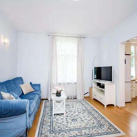 Marry Rentyear Apartments
