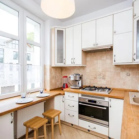 Marry Rentyear Apartments